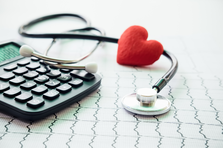 Kalkulator, serce i stetoskop – Ubezpieczenie na życie